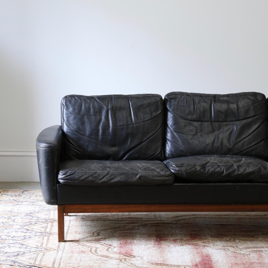 Black Leather Conch Sofa